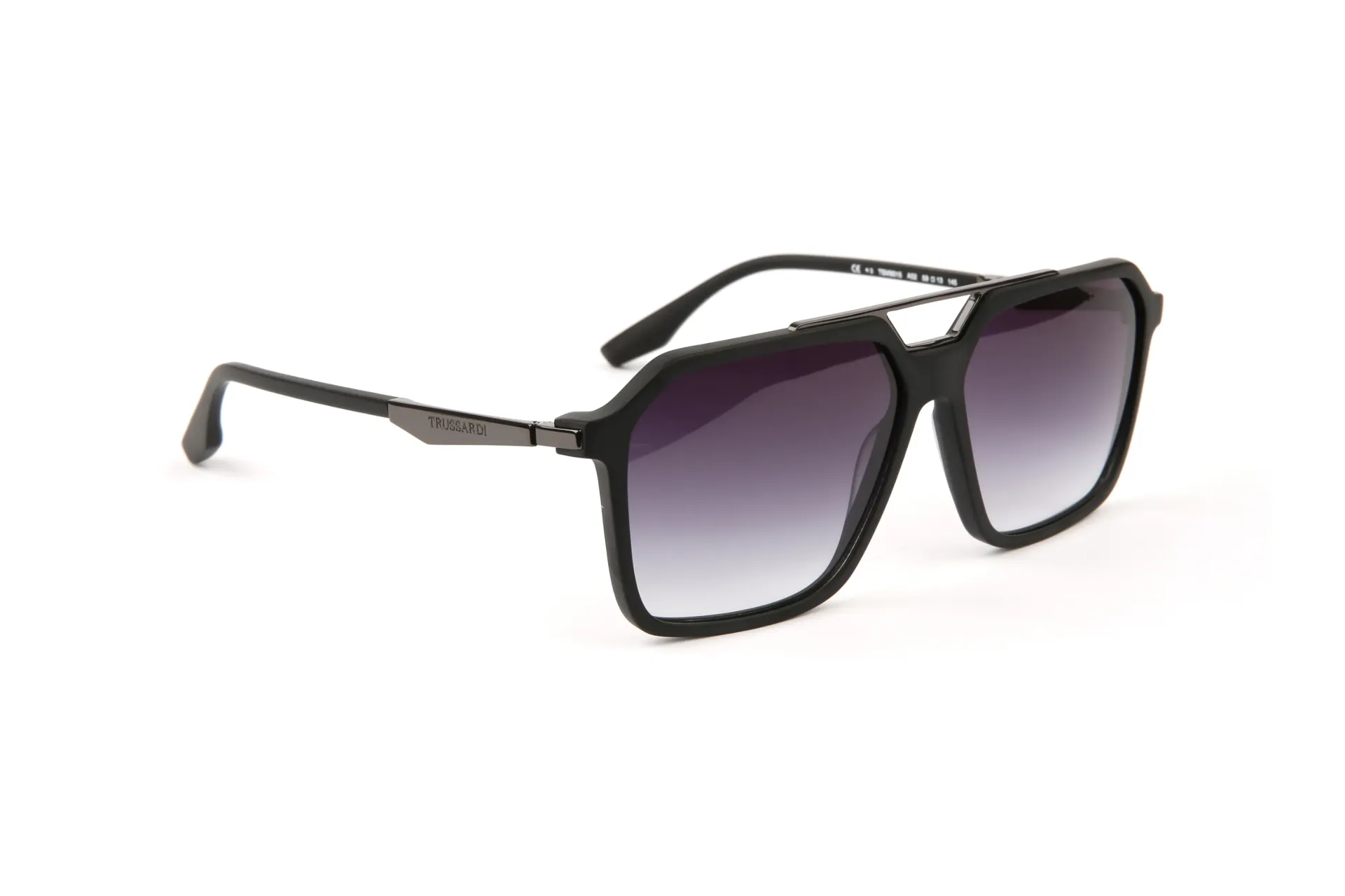 Black A02