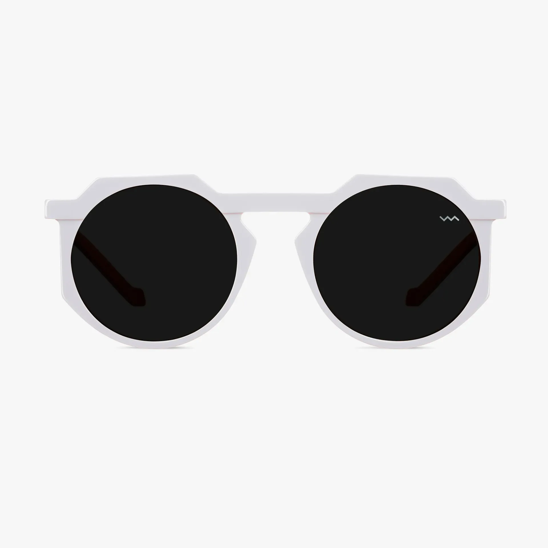 White Black Black Hinge